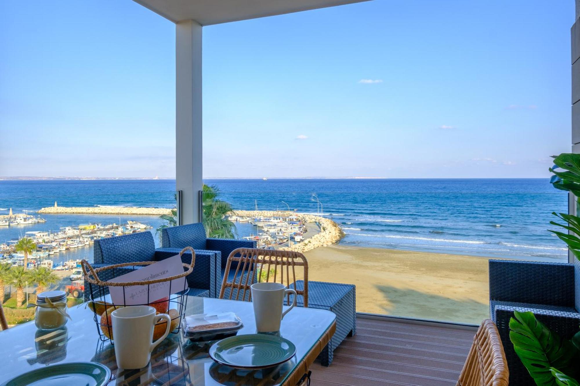 Lazuli Sea View Beachfront Ap 254 Appartement Larnaca Buitenkant foto