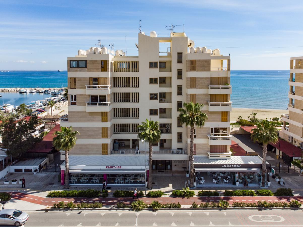 Lazuli Sea View Beachfront Ap 254 Appartement Larnaca Buitenkant foto